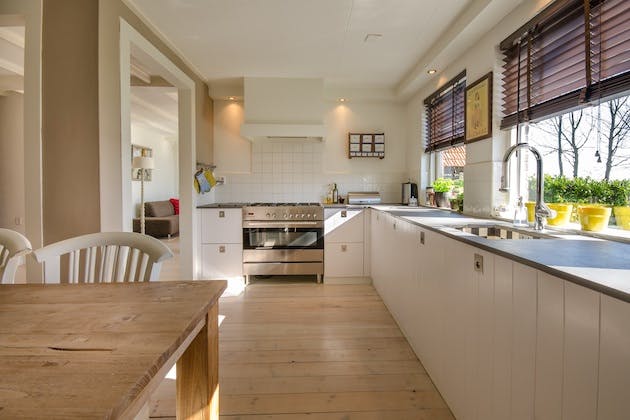 How often should a landlord replace a kitchen?
